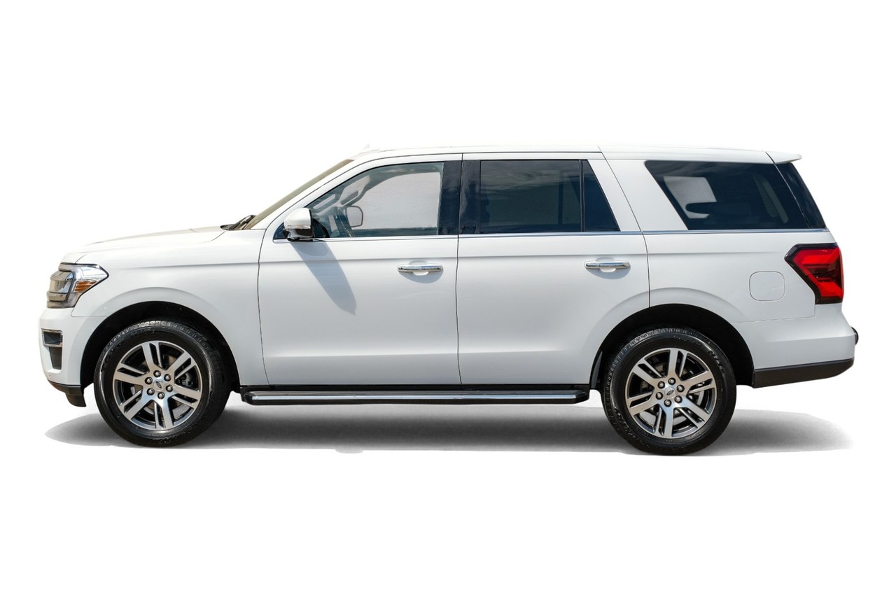 Ford Expedition Vehicle Main Gallery Image 12