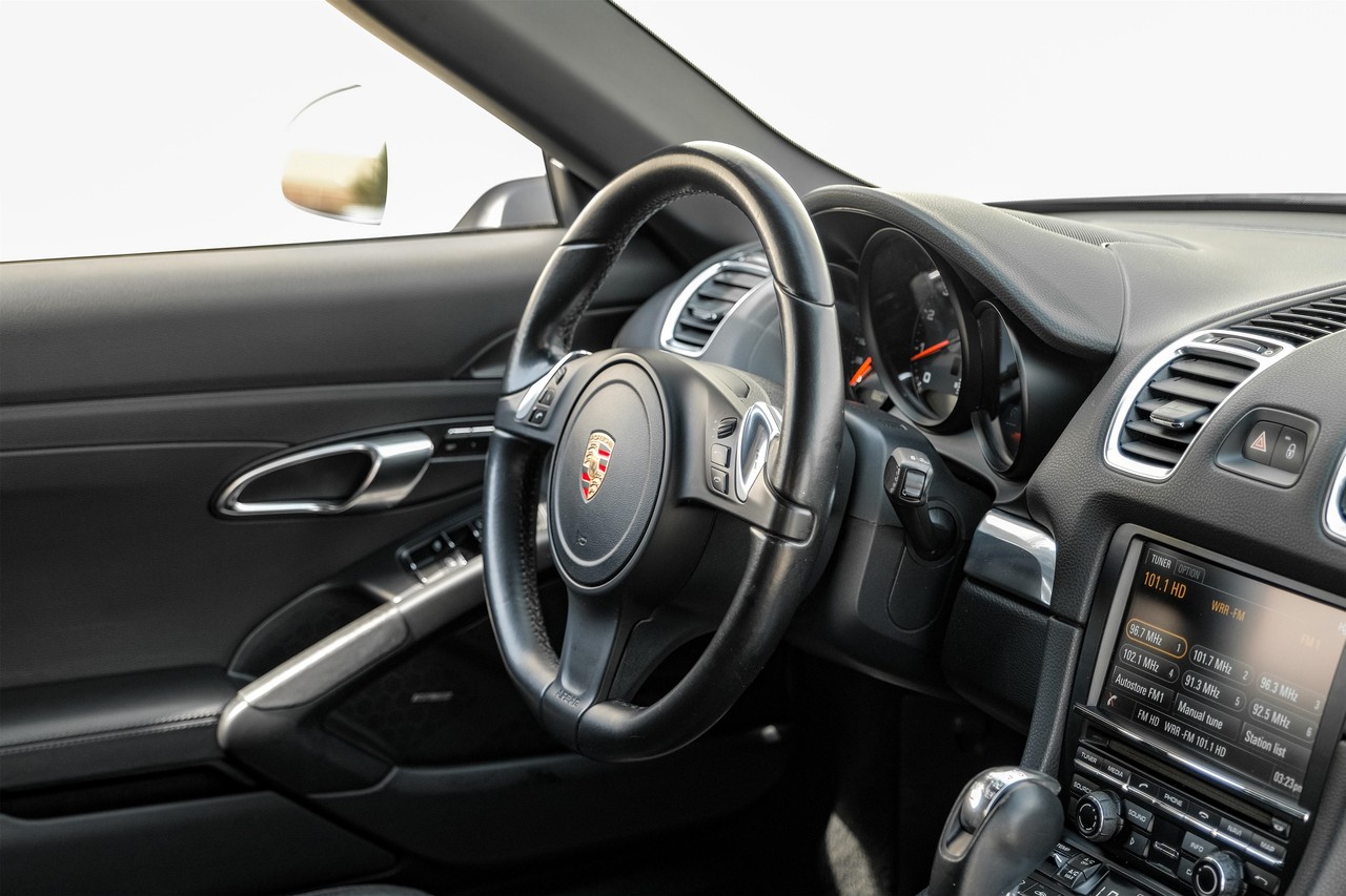 Porsche Boxster Vehicle Main Gallery Image 13