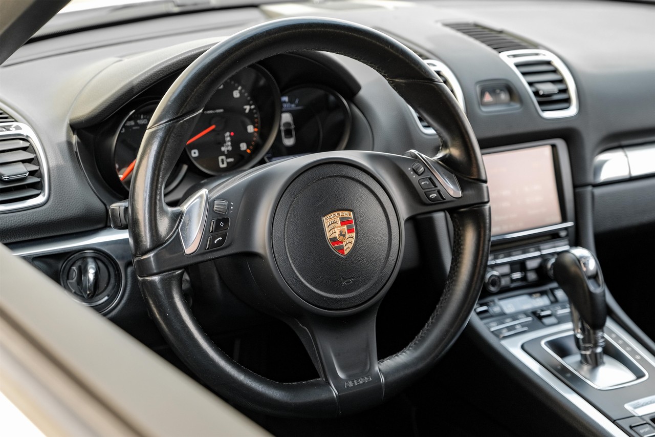 Porsche Boxster Vehicle Main Gallery Image 14