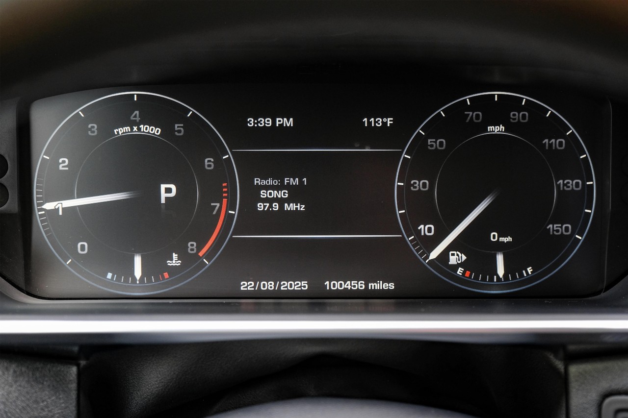 Land Rover Range Rover Vehicle Main Gallery Image 19