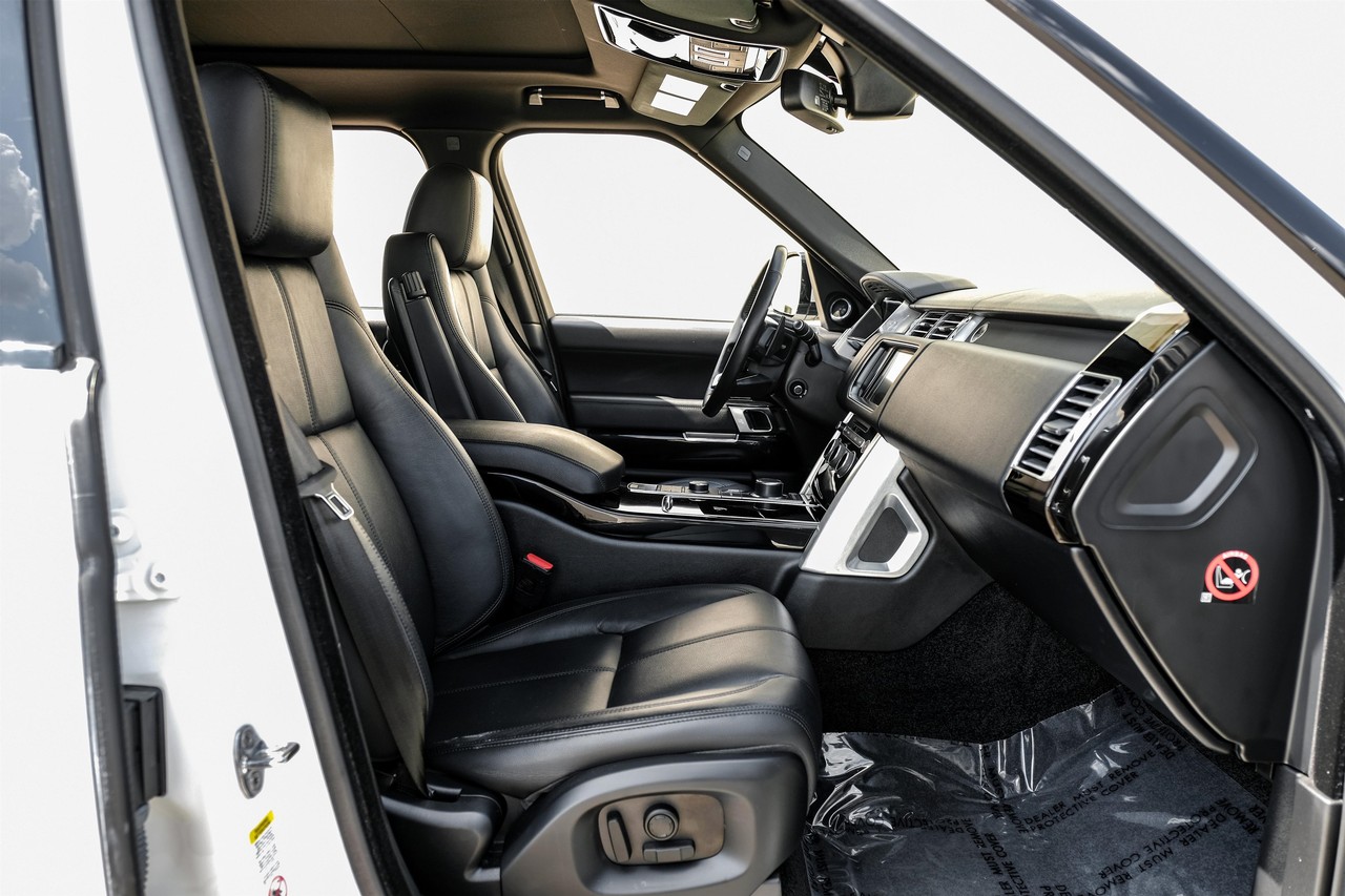 Land Rover Range Rover Vehicle Main Gallery Image 31