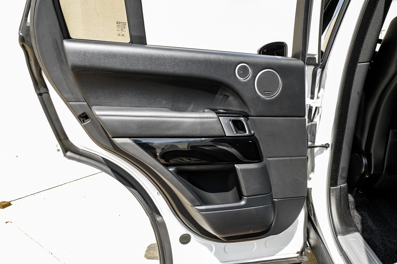 Land Rover Range Rover Vehicle Main Gallery Image 42