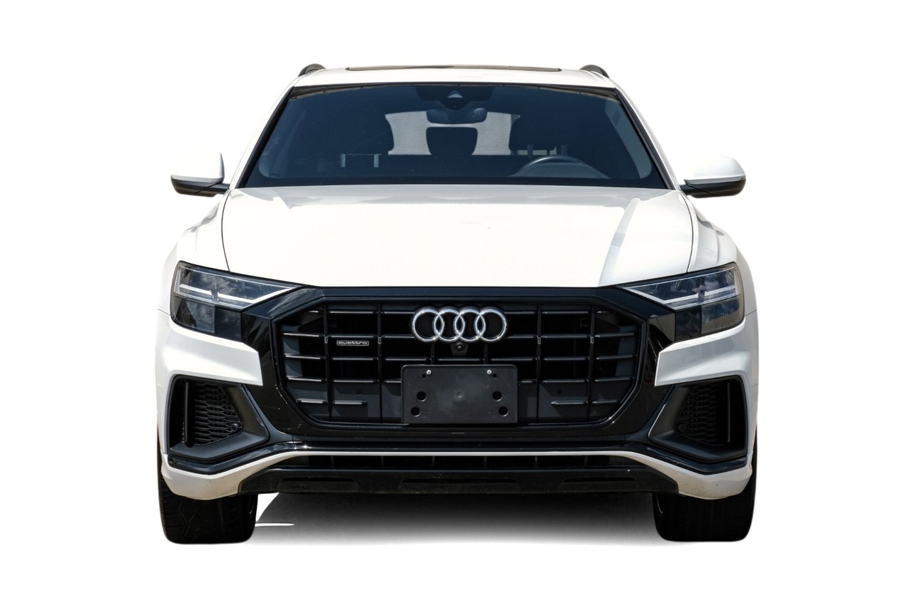 Audi Q8 Vehicle Main Gallery Image 06