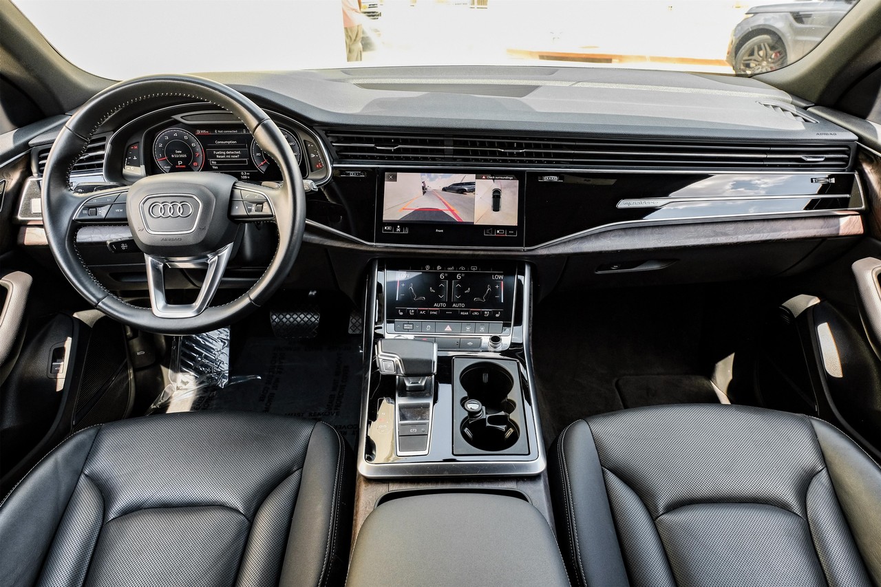 Audi Q8 Vehicle Main Gallery Image 15