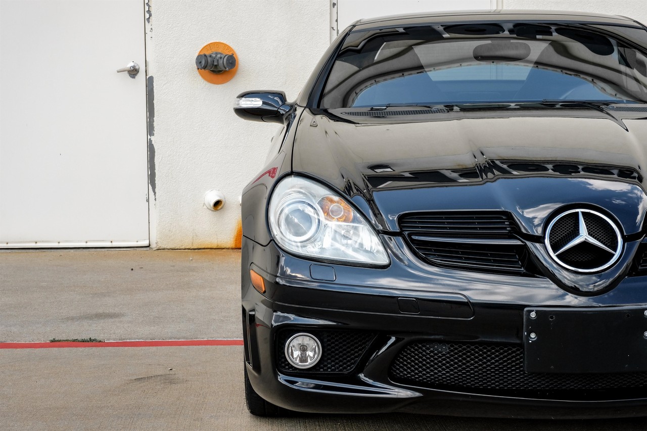 Mercedes-Benz SLK-Class Vehicle Main Gallery Image 35