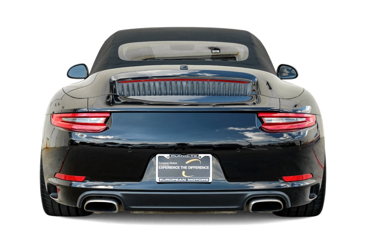 Porsche 911 Vehicle Main Gallery Image 11