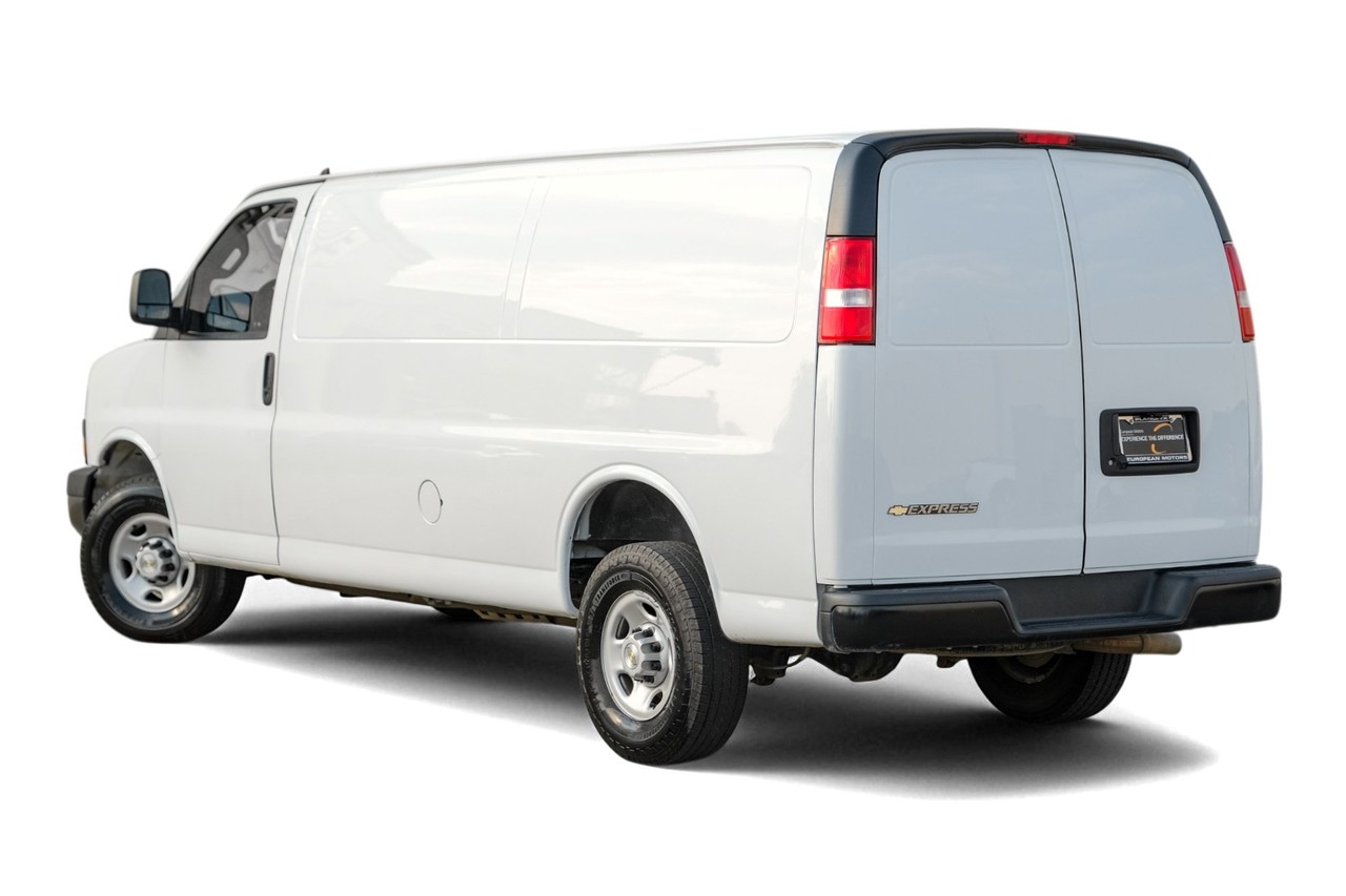 Chevrolet Express Cargo Van Vehicle Main Gallery Image 10
