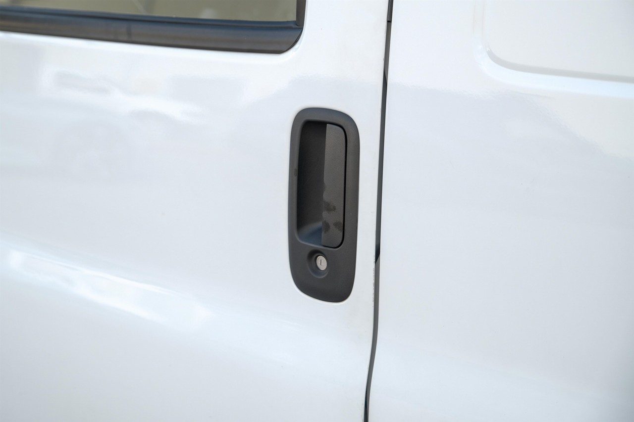 Chevrolet Express Cargo Van Vehicle Main Gallery Image 34