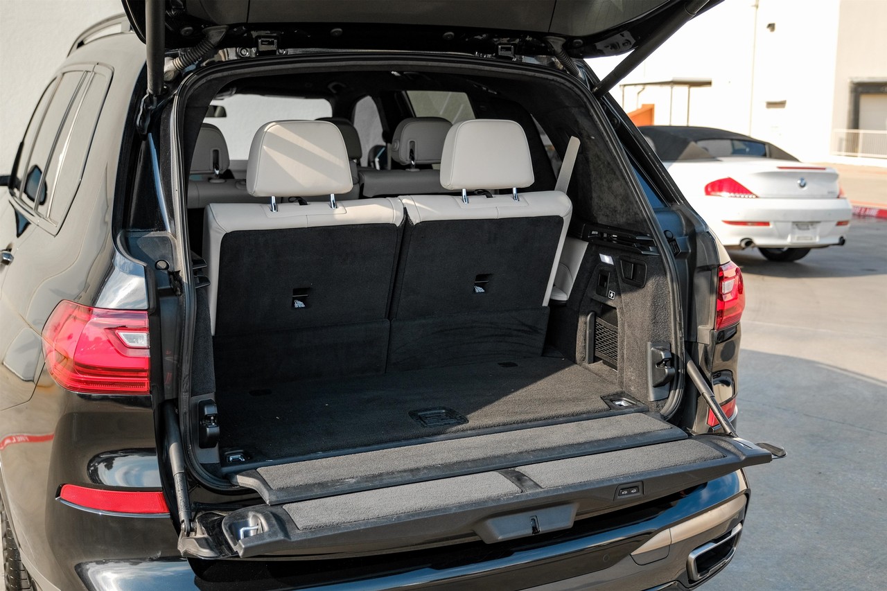 BMW X7 Vehicle Main Gallery Image 83
