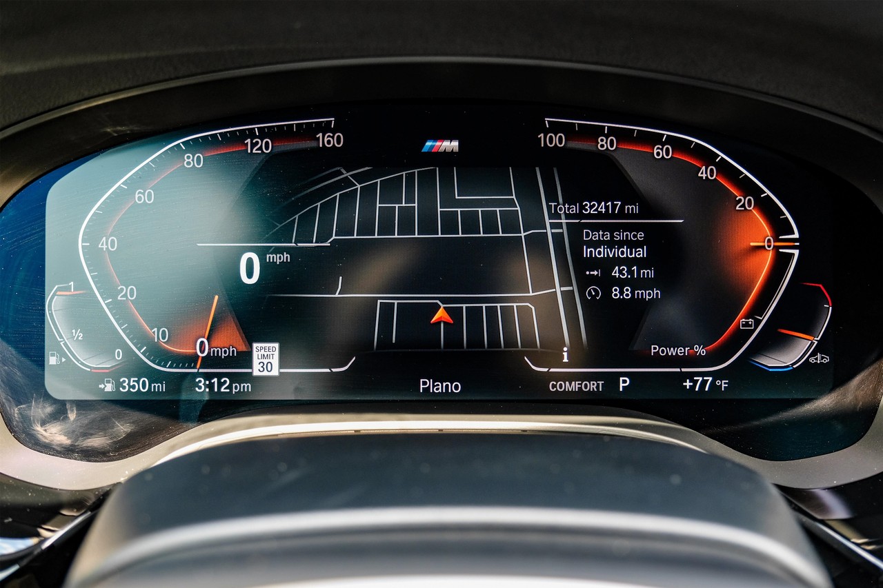 BMW 540i Vehicle Main Gallery Image 20