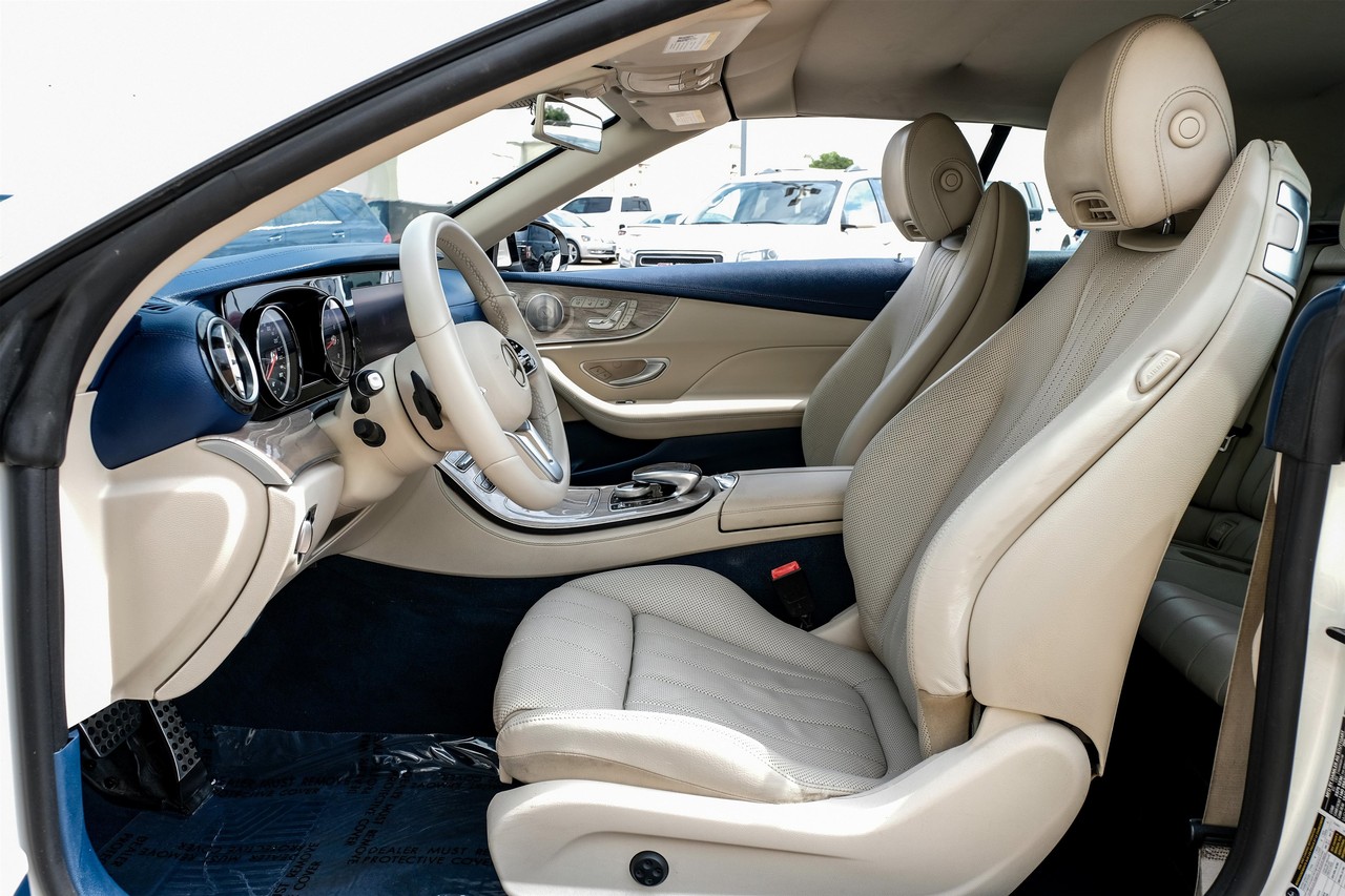 Mercedes-Benz E 450 Vehicle Main Gallery Image 04