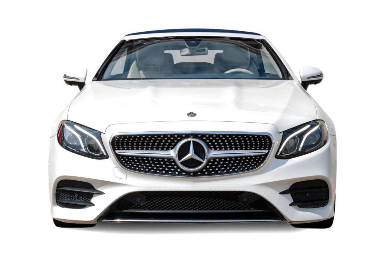 Mercedes-Benz E 450 Vehicle Main Gallery Image 05