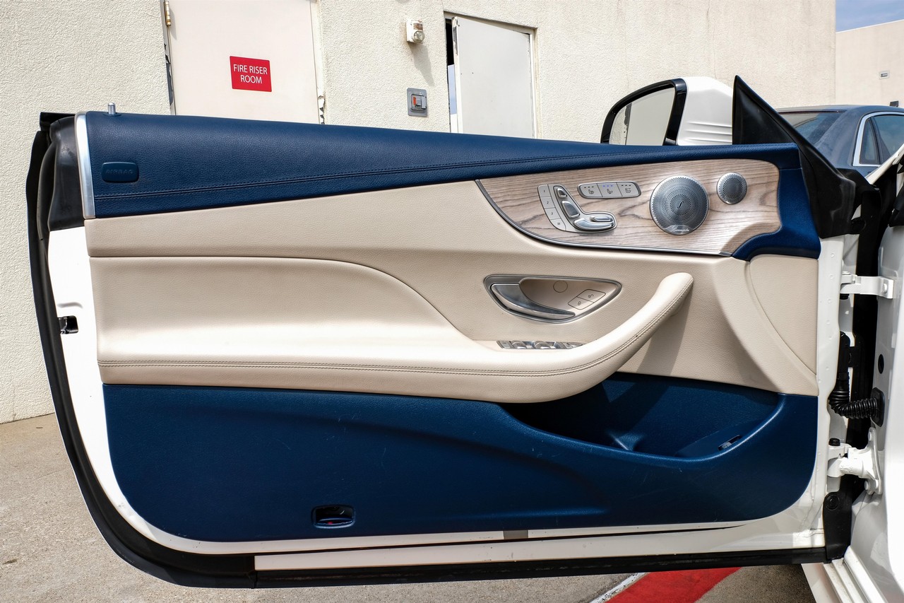 Mercedes-Benz E 450 Vehicle Main Gallery Image 33