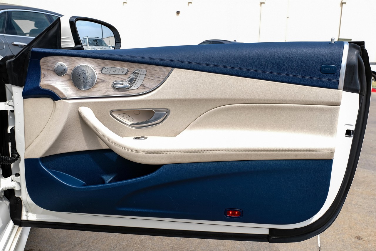 Mercedes-Benz E 450 Vehicle Main Gallery Image 35