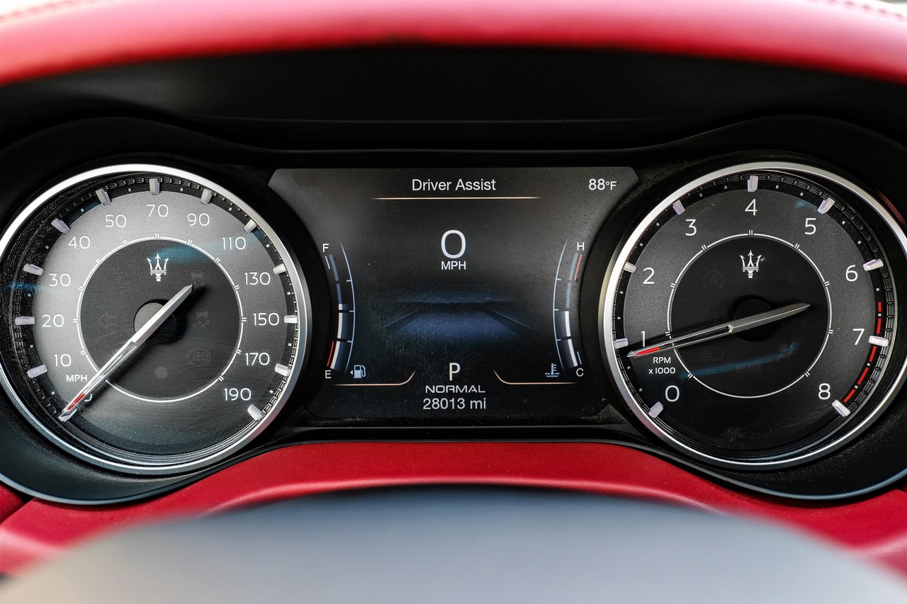 Maserati Ghibli Vehicle Main Gallery Image 15