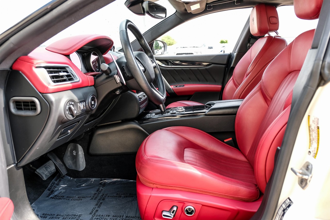 Maserati Ghibli Vehicle Main Gallery Image 28