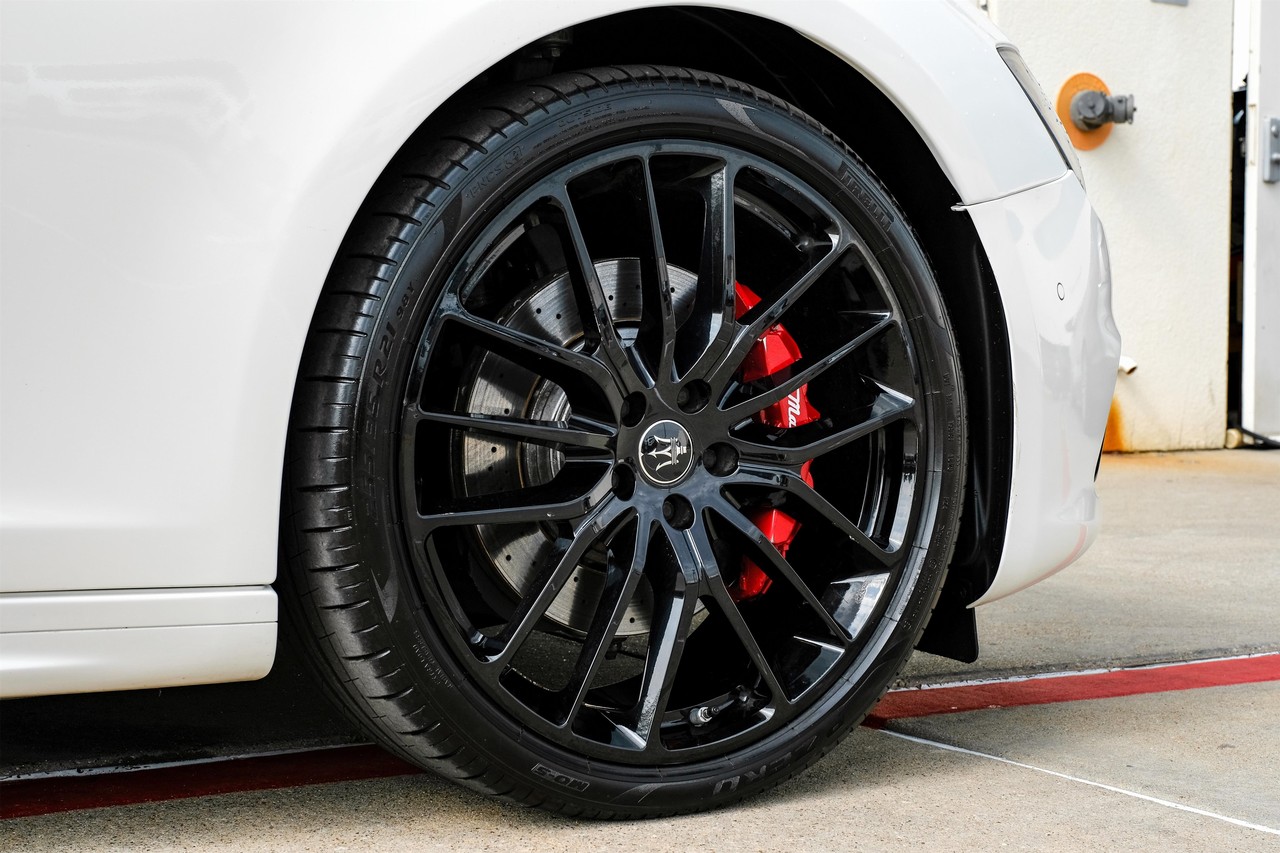 Maserati Ghibli Vehicle Main Gallery Image 46