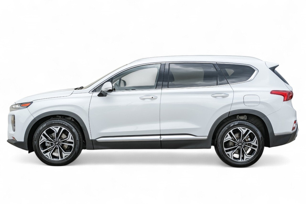 Hyundai Santa Fe Vehicle Main Gallery Image 12