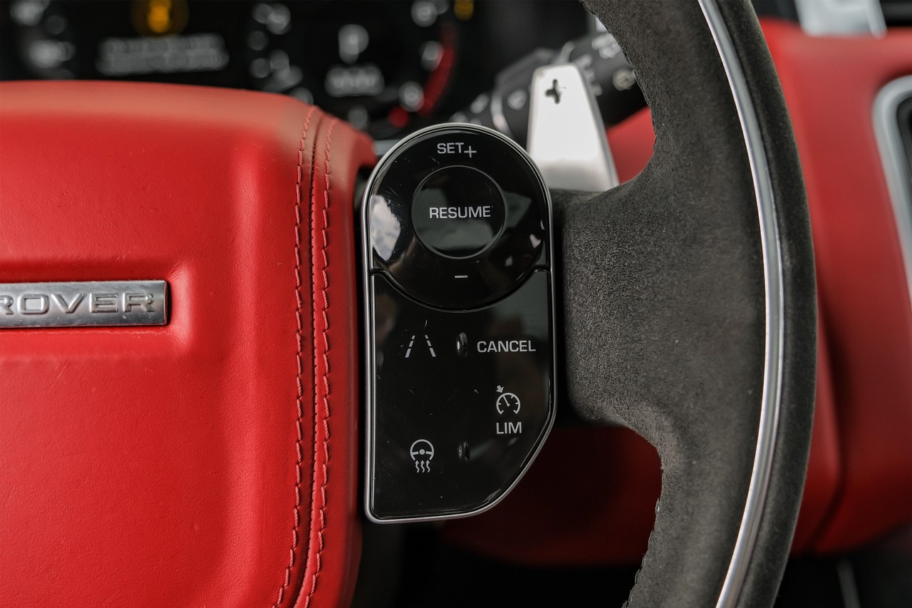 Land Rover Range Rover Sport Vehicle Main Gallery Image 18