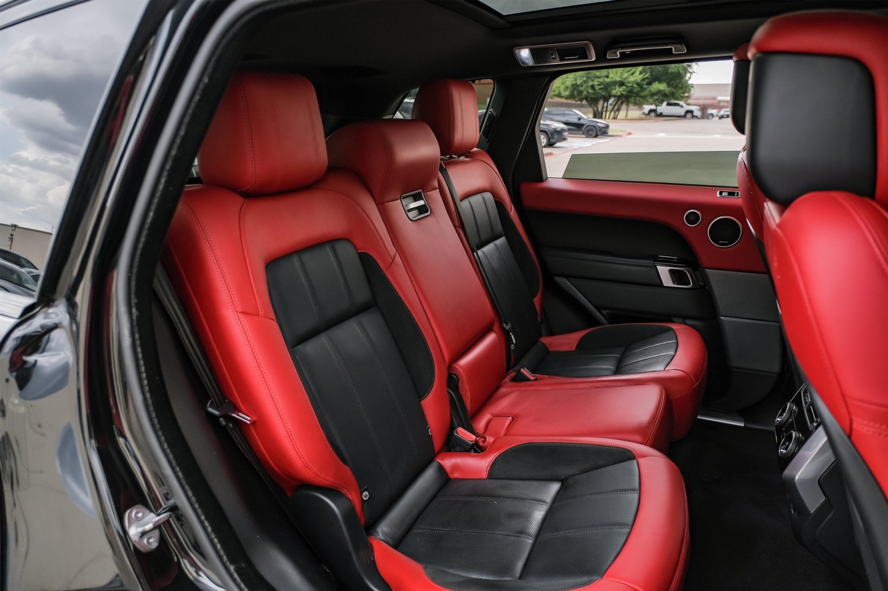 Land Rover Range Rover Sport Vehicle Main Gallery Image 32