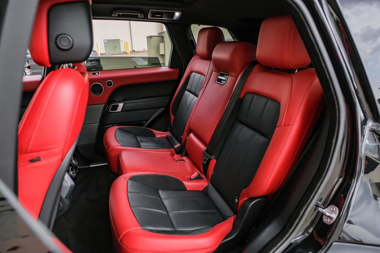 Land Rover Range Rover Sport Vehicle Main Gallery Image 35