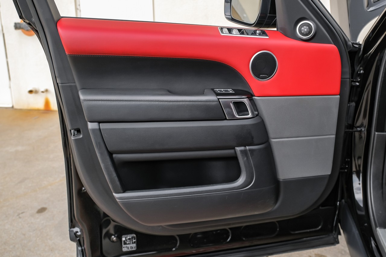 Land Rover Range Rover Sport Vehicle Main Gallery Image 36