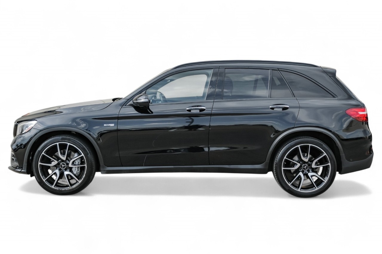 Mercedes-Benz GLC Vehicle Main Gallery Image 11
