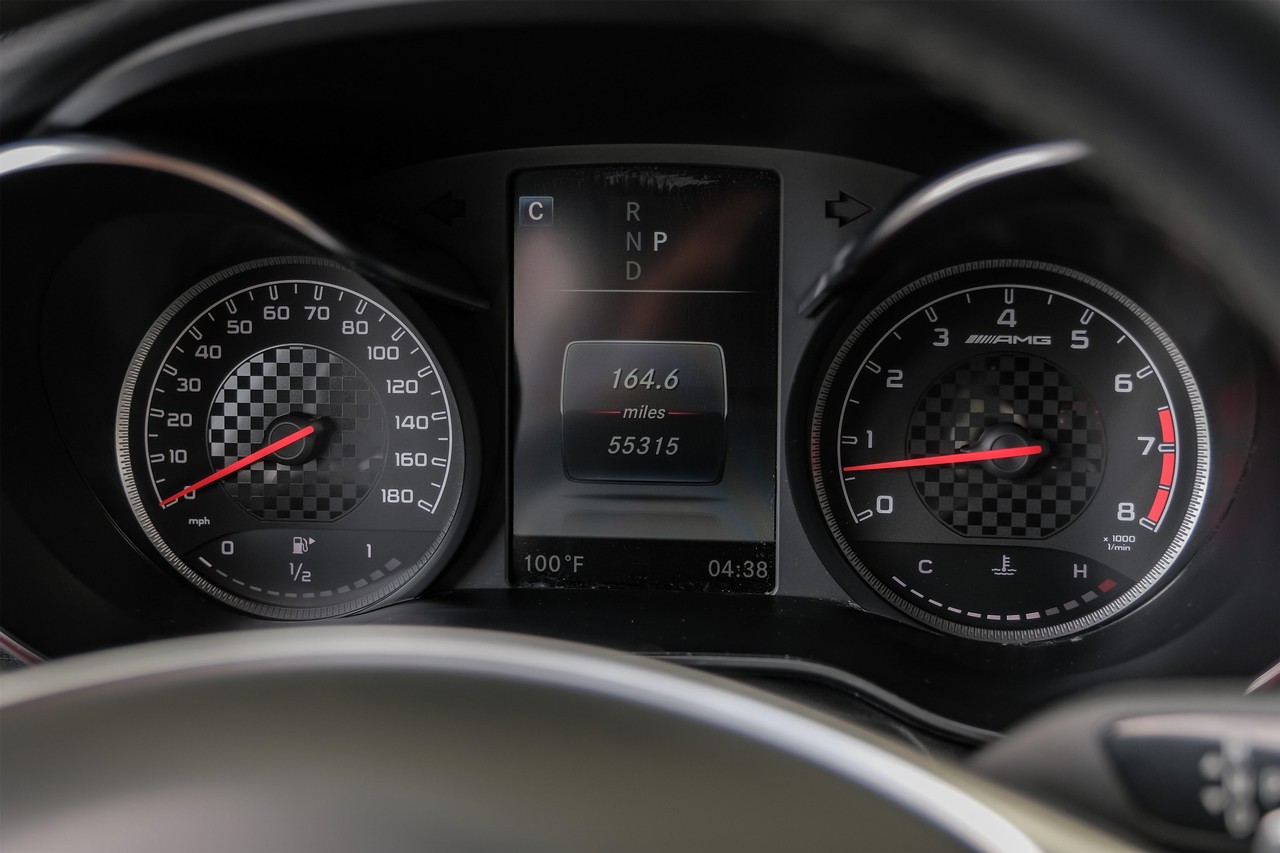 Mercedes-Benz GLC Vehicle Main Gallery Image 20