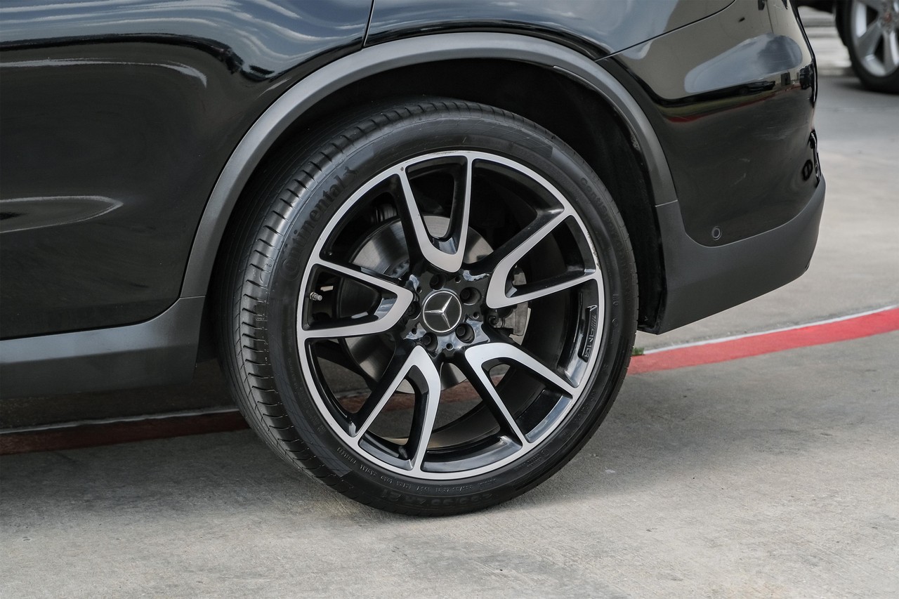 Mercedes-Benz GLC Vehicle Main Gallery Image 57
