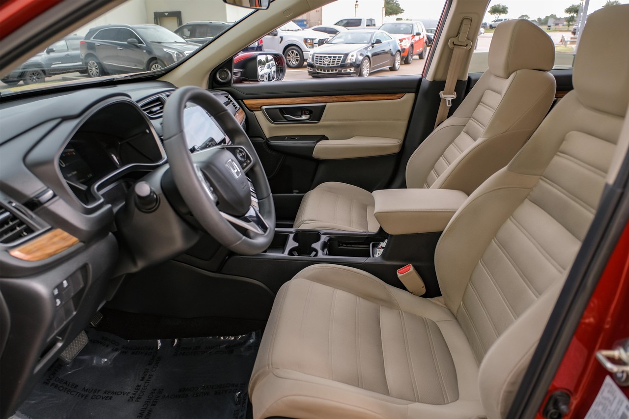 Honda CR-V Vehicle Main Gallery Image 04