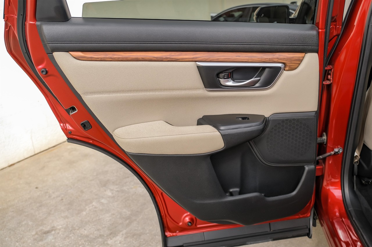 Honda CR-V Vehicle Main Gallery Image 41