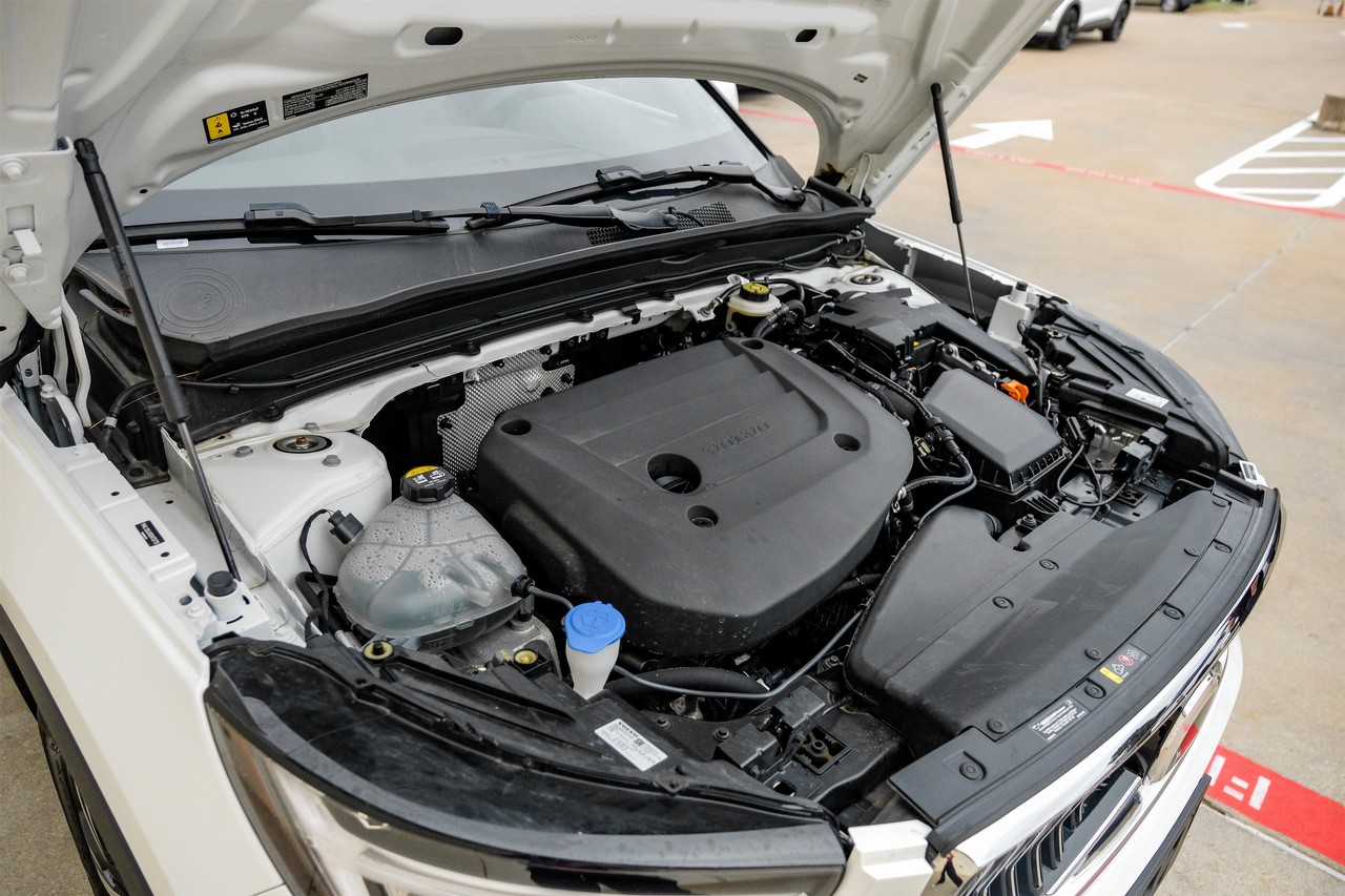 Volvo XC40 Vehicle Main Gallery Image 44