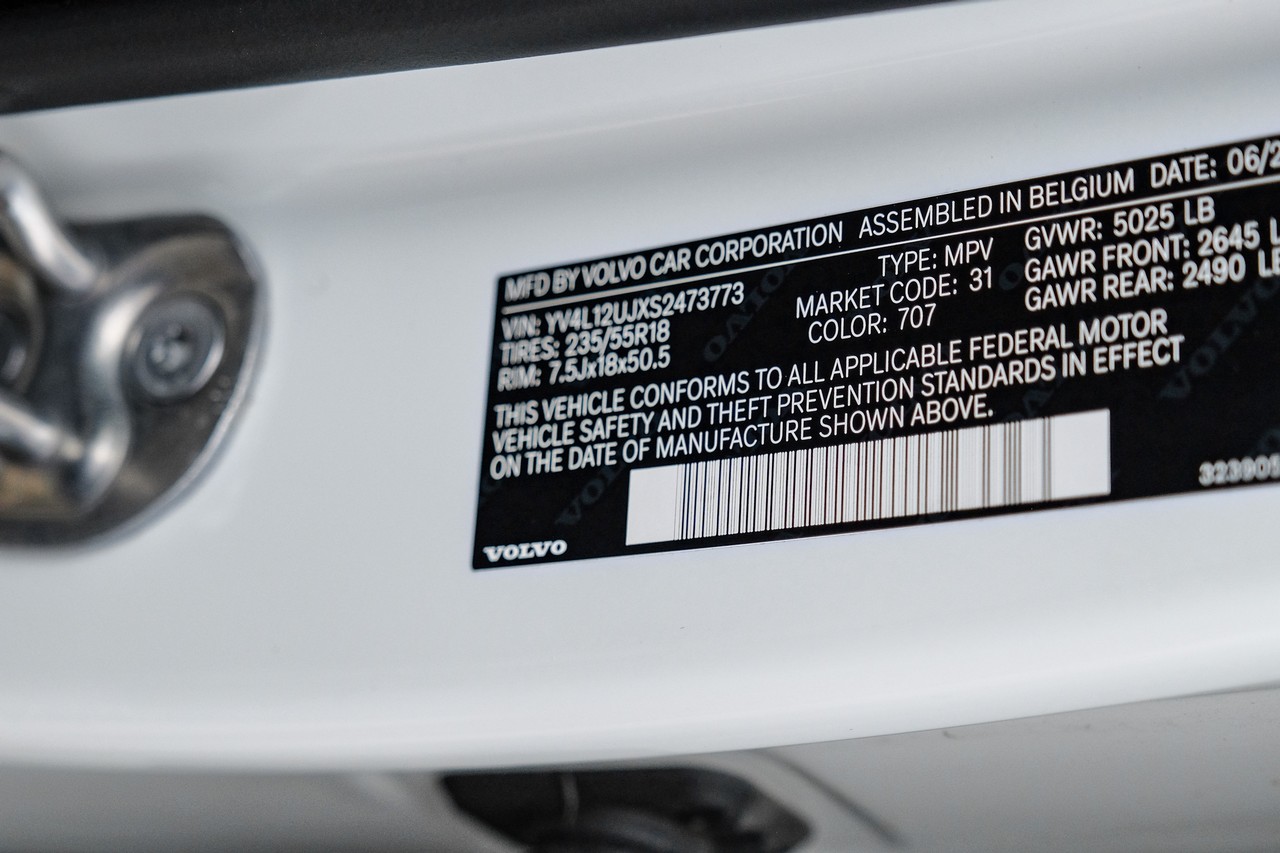 Volvo XC40 Vehicle Main Gallery Image 54