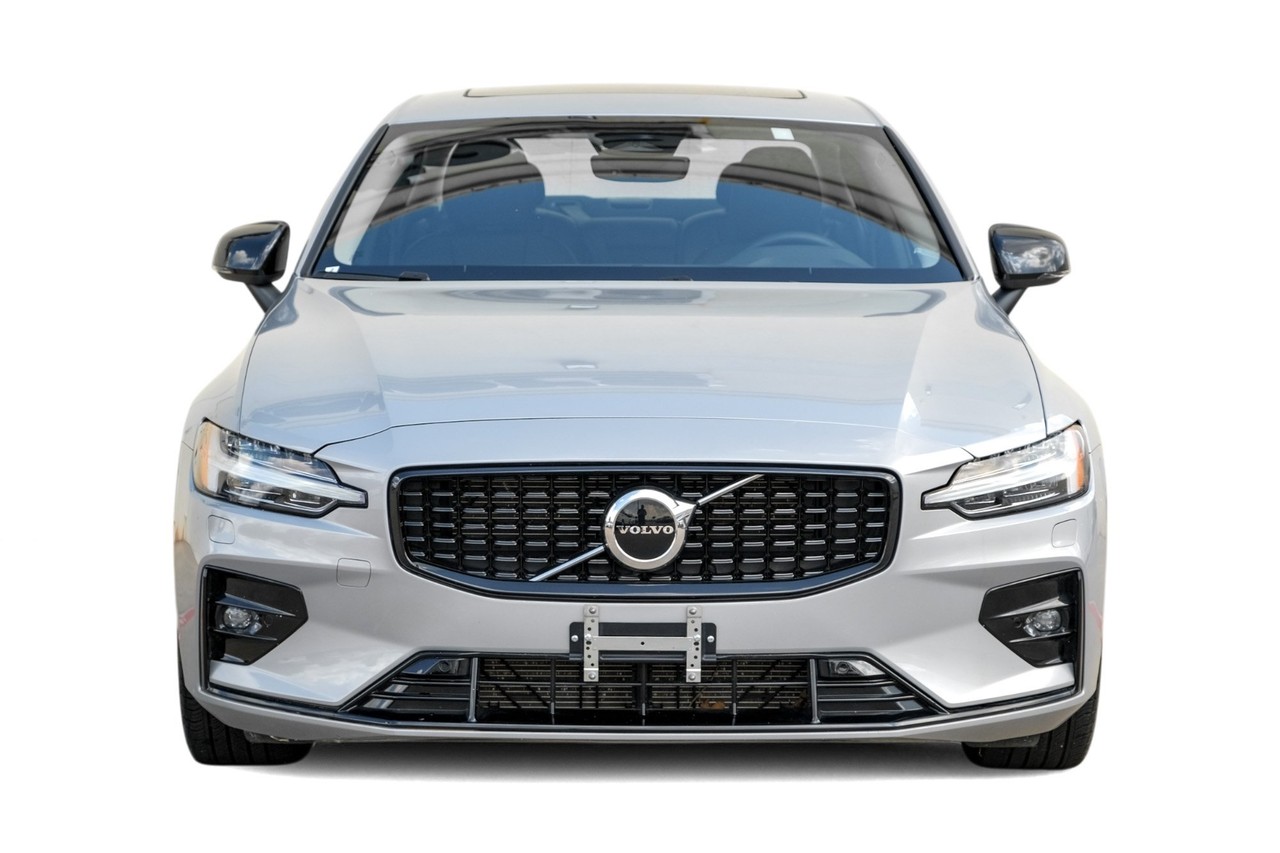 Volvo S60 Vehicle Main Gallery Image 06
