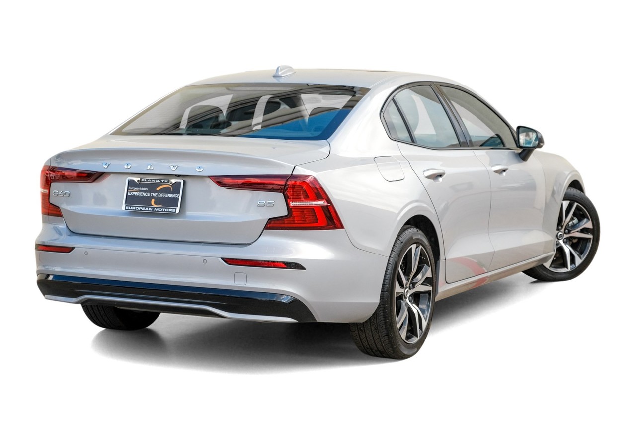 Volvo S60 Vehicle Main Gallery Image 09