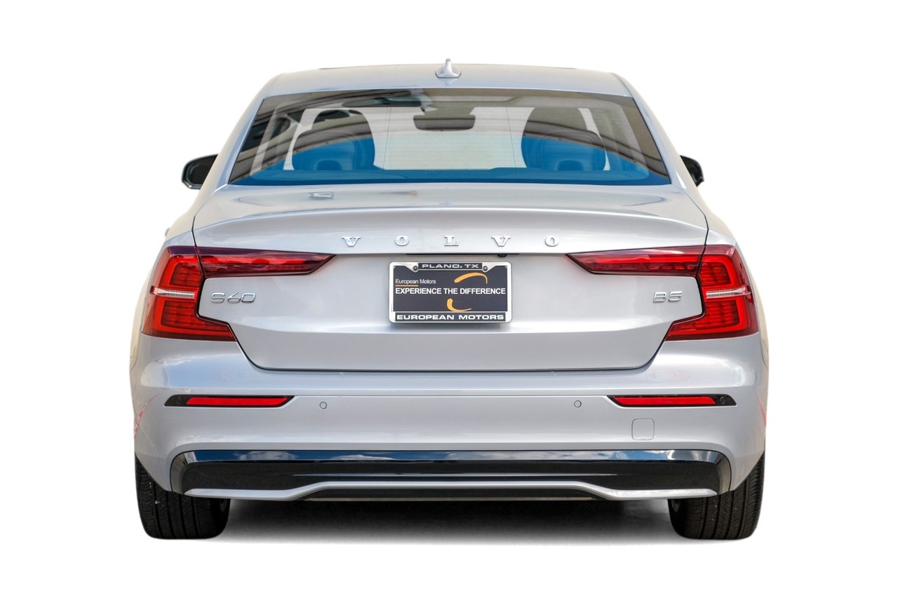 Volvo S60 Vehicle Main Gallery Image 10