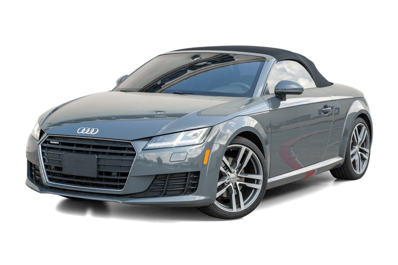 Audi TT Vehicle Main Gallery Image 05