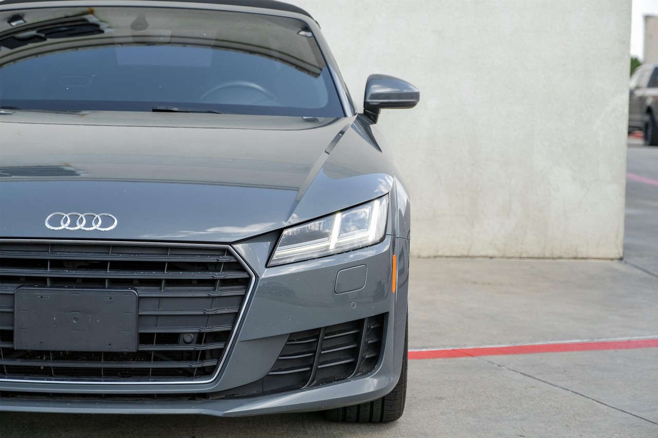 Audi TT Vehicle Main Gallery Image 42