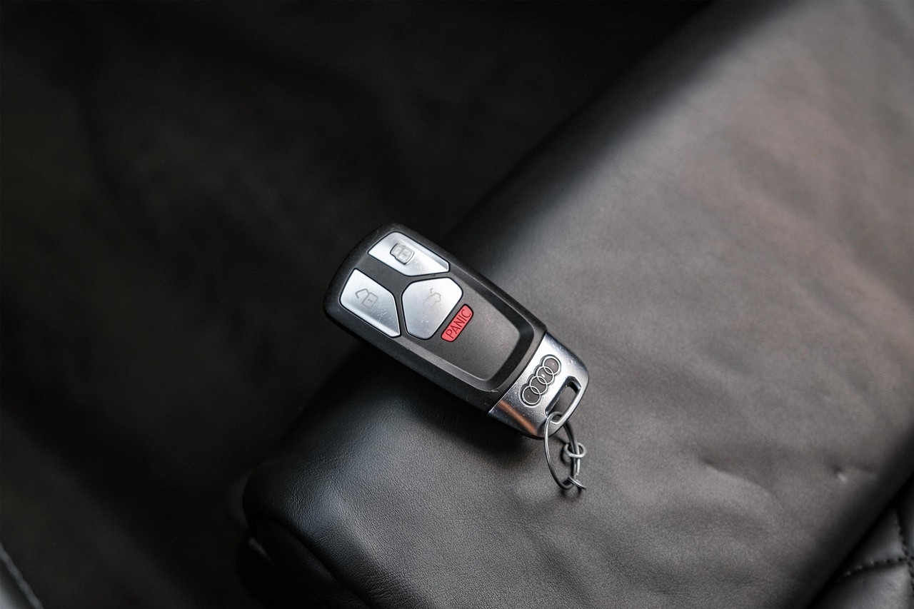 Audi TT Vehicle Main Gallery Image 50