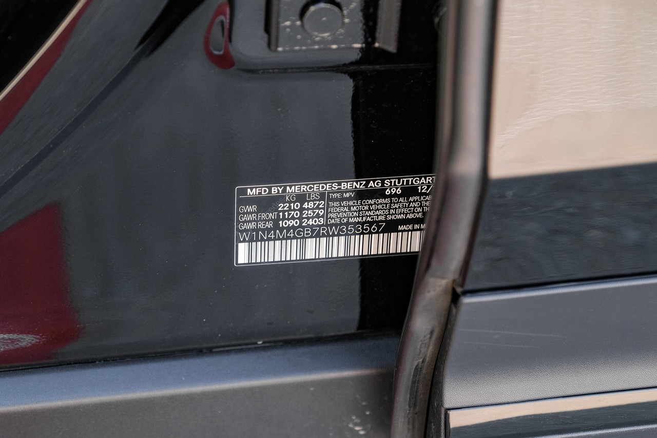Mercedes-Benz GLB 250 Vehicle Main Gallery Image 52