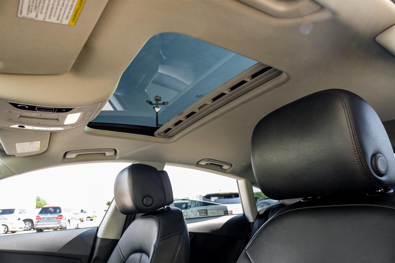 Audi A7 Vehicle Main Gallery Image 05