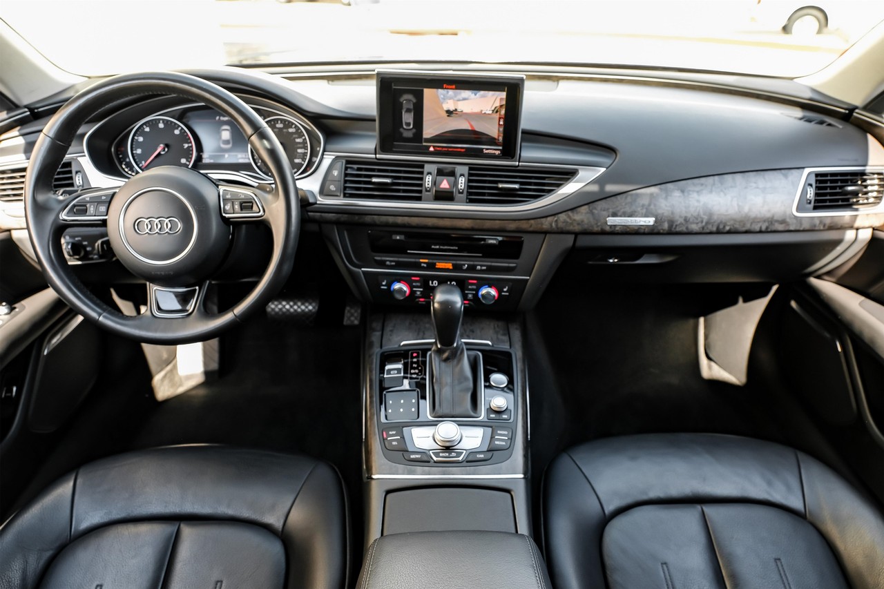 Audi A7 Vehicle Main Gallery Image 15