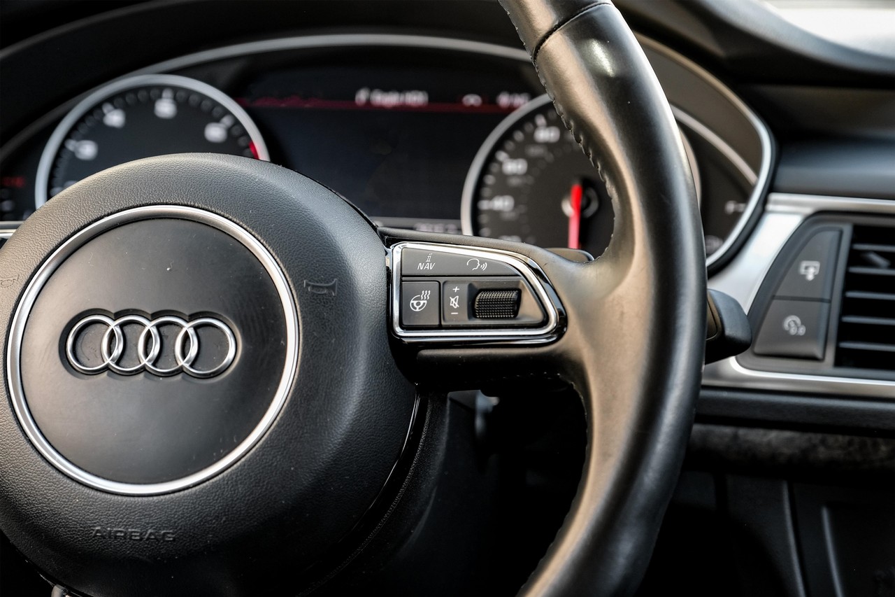 Audi A7 Vehicle Main Gallery Image 19