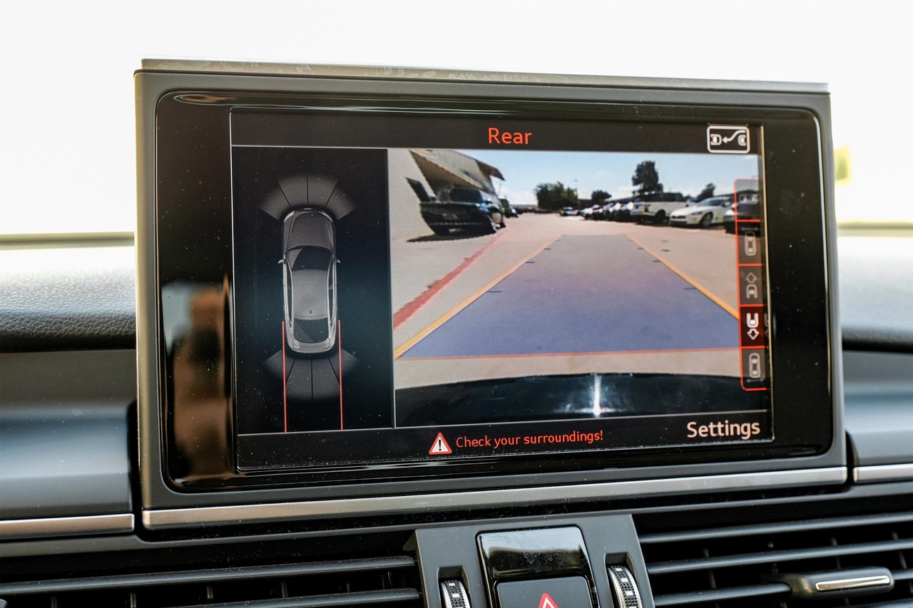 Audi A7 Vehicle Main Gallery Image 30