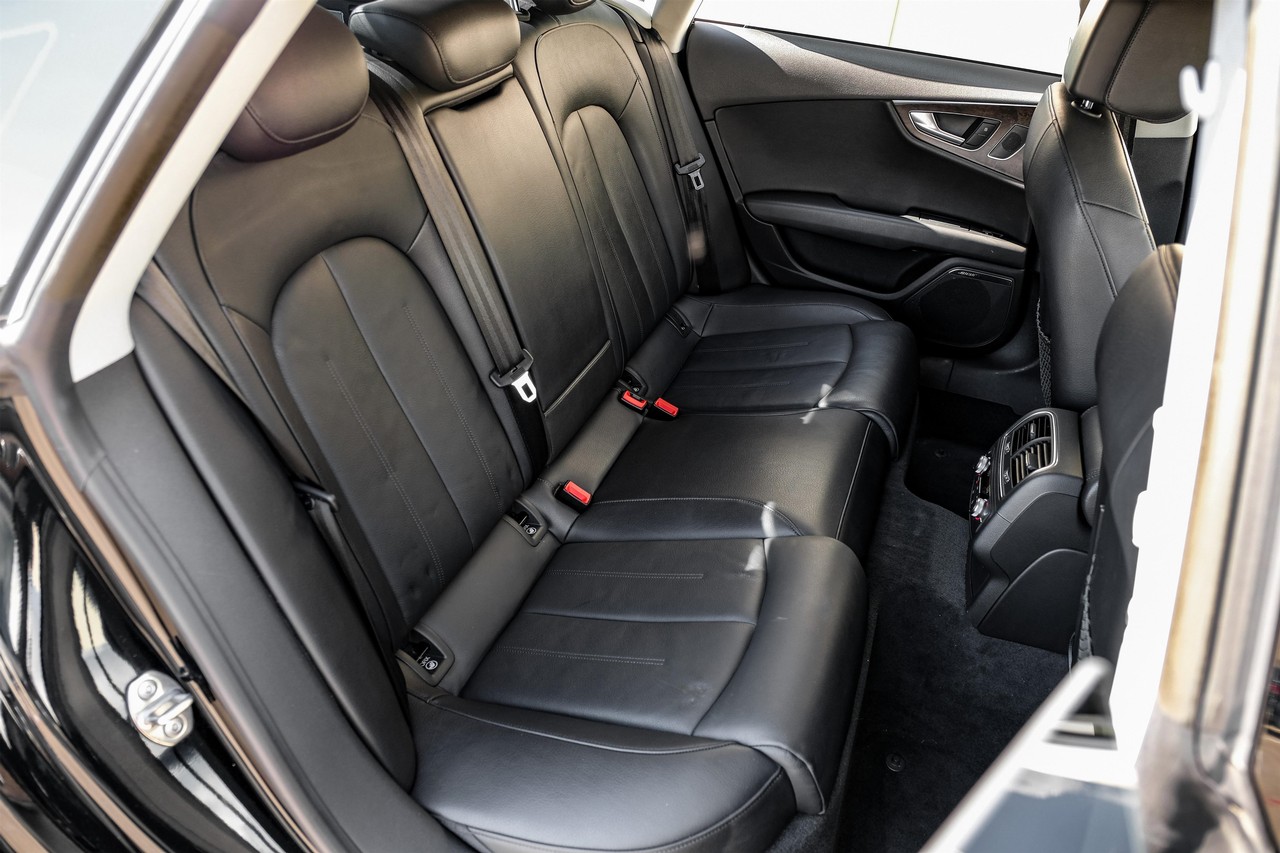 Audi A7 Vehicle Main Gallery Image 34