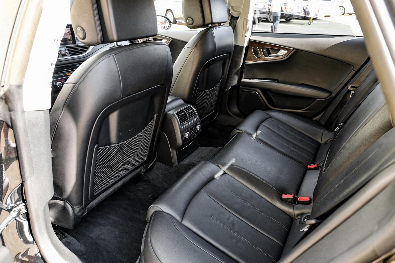 Audi A7 Vehicle Main Gallery Image 36