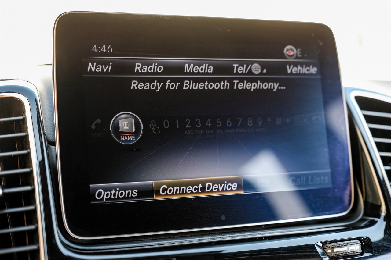 Mercedes-Benz GLS 450 Vehicle Main Gallery Image 30