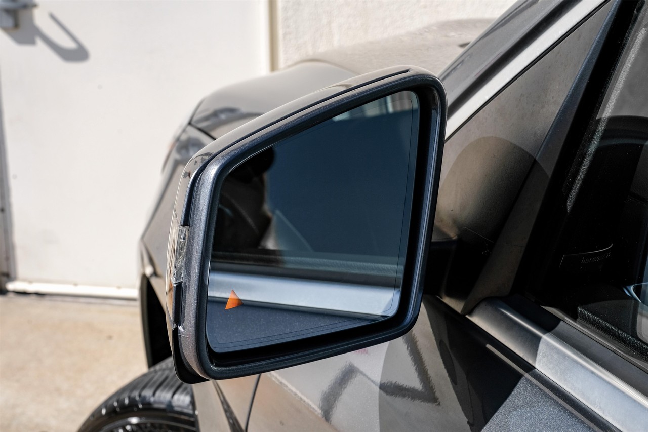 Mercedes-Benz GLS 450 Vehicle Main Gallery Image 39