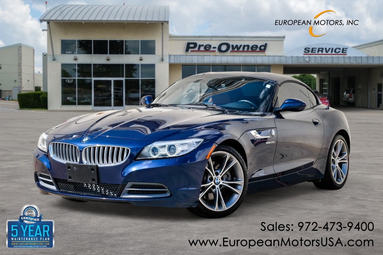 BMW Z4 Vehicle Main Gallery Image 01