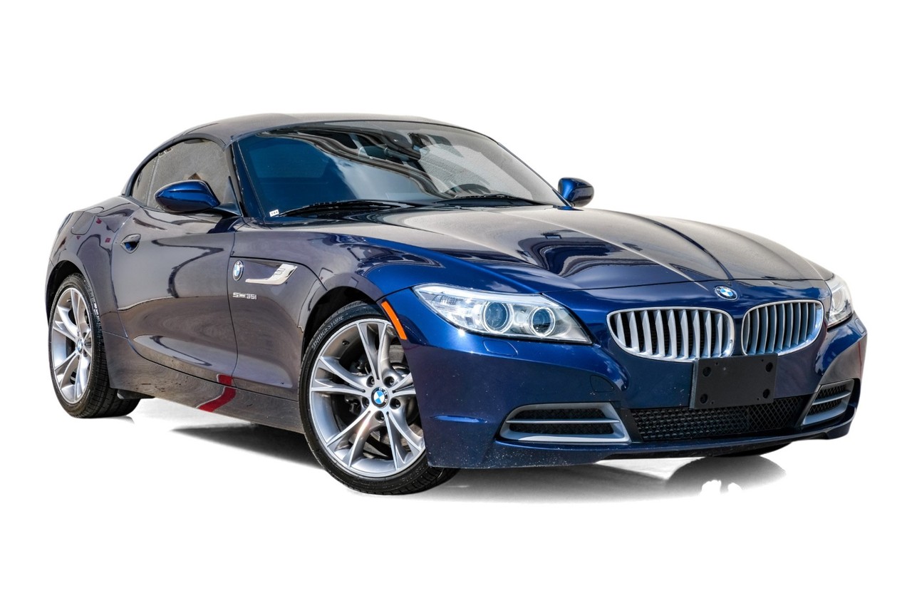 BMW Z4 Vehicle Main Gallery Image 06